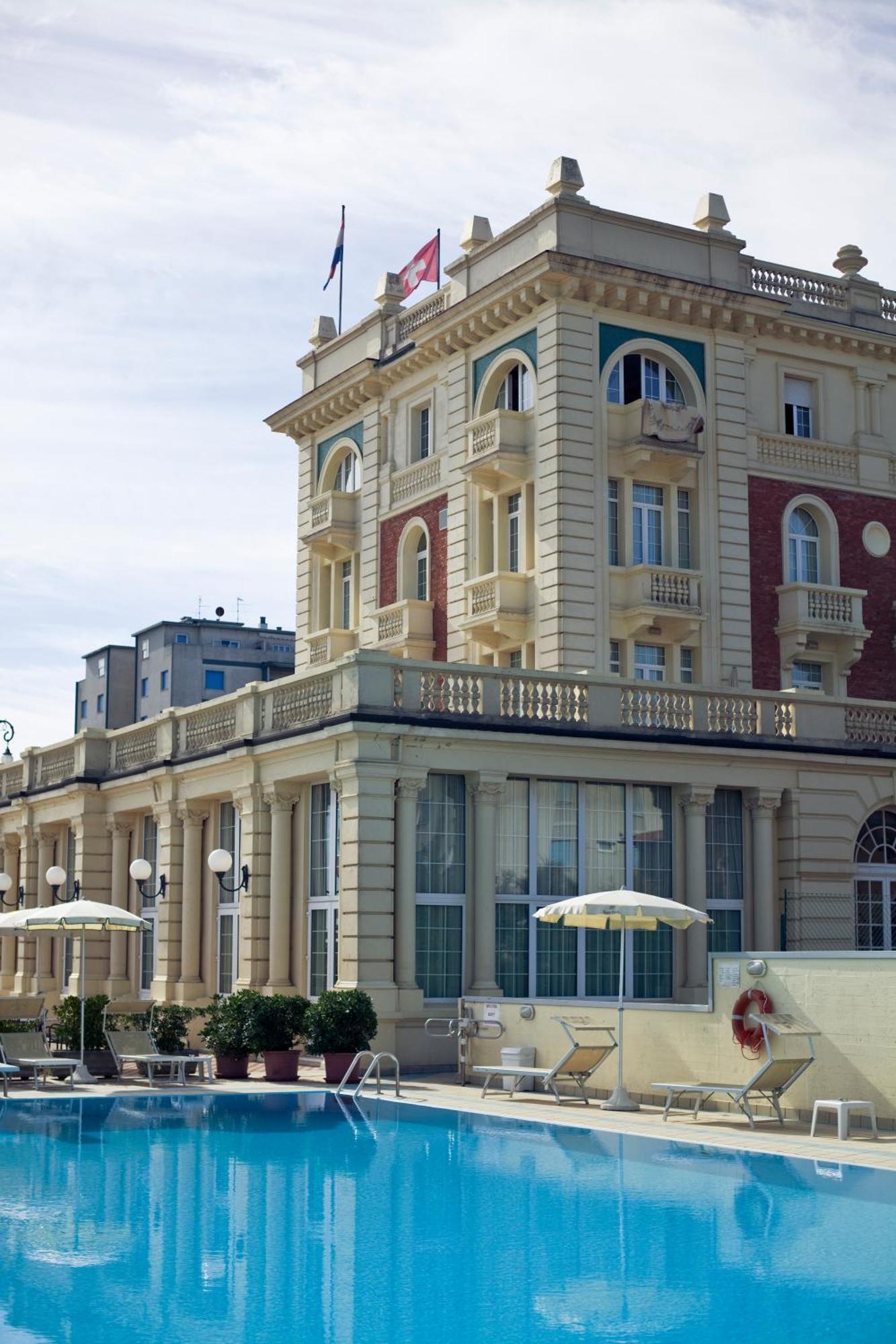 Grand Hotel Cesenatico Exterior foto